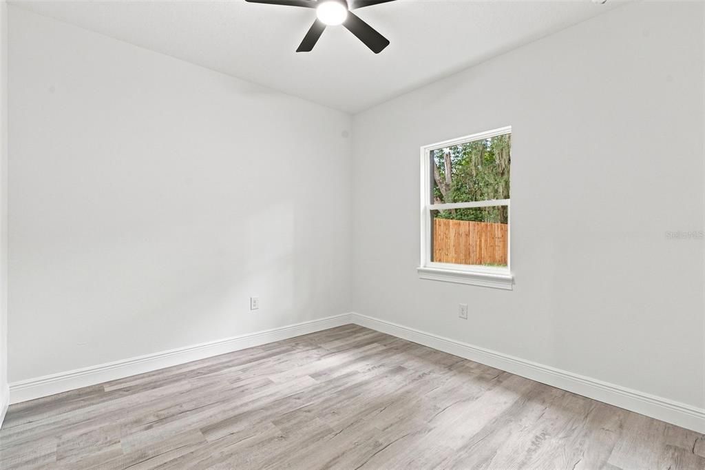 For Sale: $285,000 (3 beds, 2 baths, 1308 Square Feet)