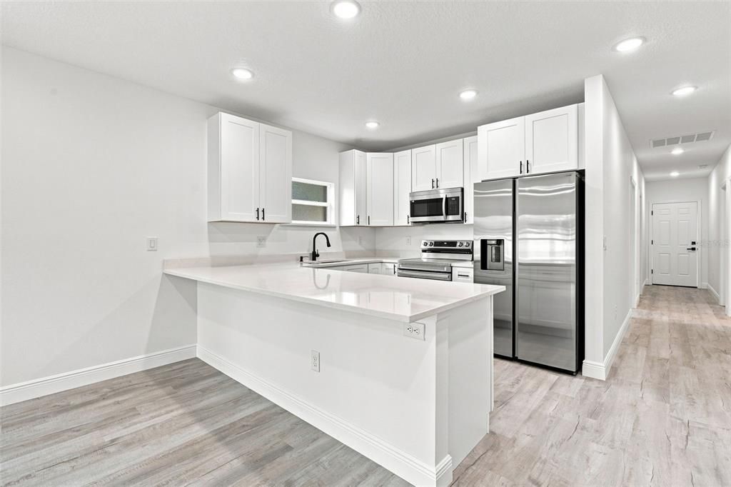 For Sale: $285,000 (3 beds, 2 baths, 1308 Square Feet)