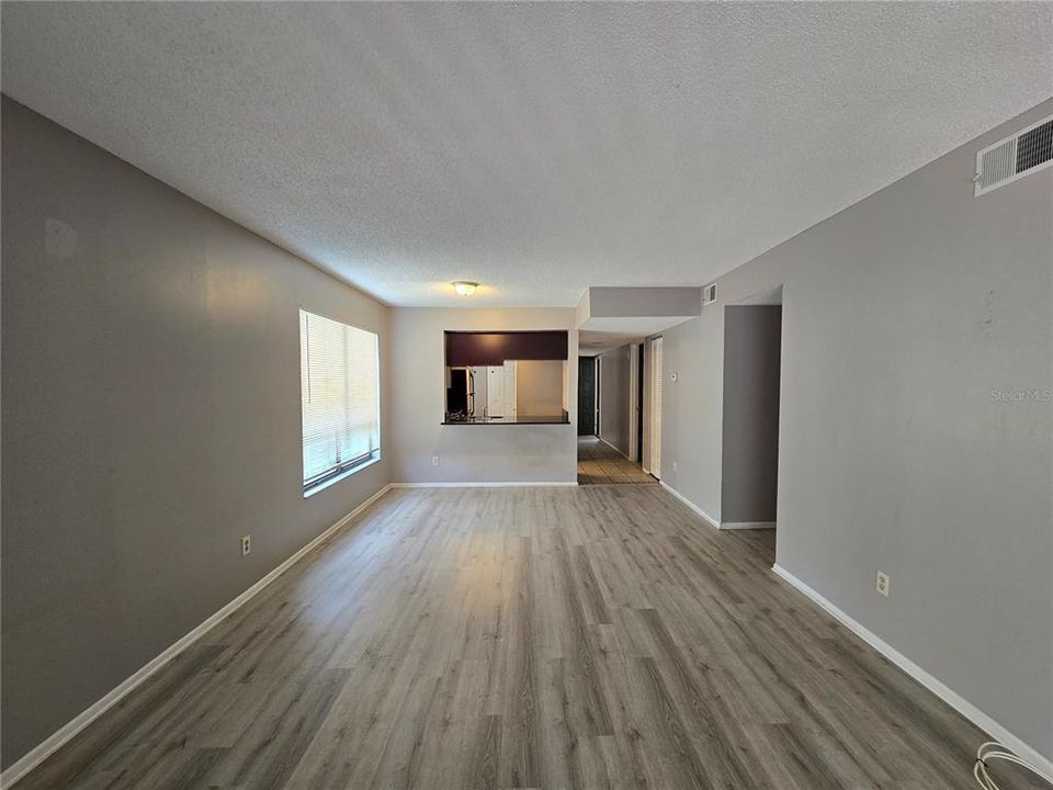 For Rent: $1,500 (2 beds, 2 baths, 1217 Square Feet)