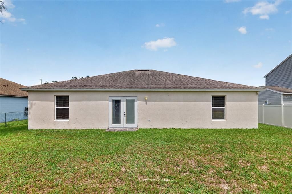 For Sale: $265,000 (3 beds, 2 baths, 1683 Square Feet)