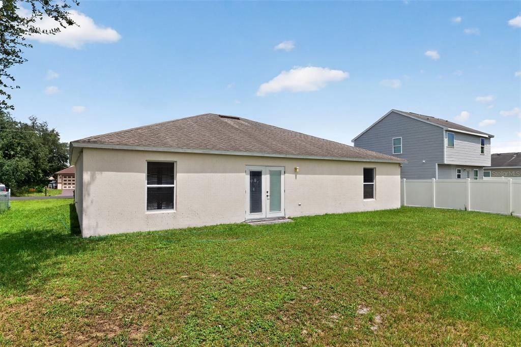 For Sale: $265,000 (3 beds, 2 baths, 1683 Square Feet)