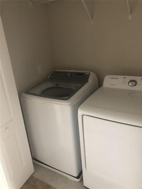 En Renta: $2,050 (3 camas, 2 baños, 1762 Pies cuadrados)