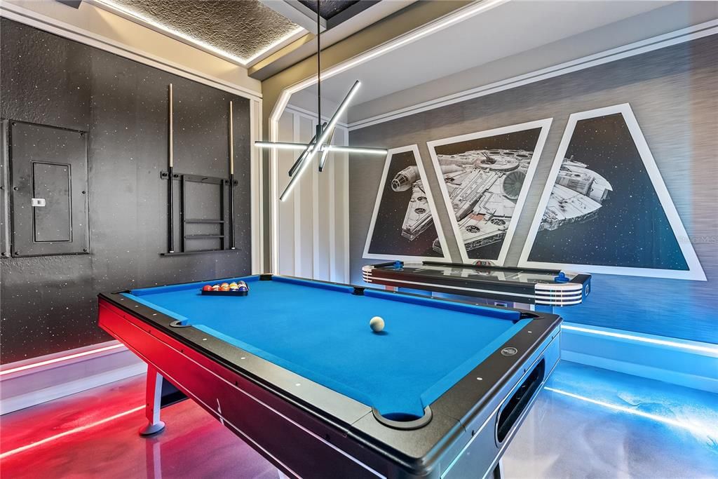 For Sale: $1,500,000 (10 beds, 8 baths, 4376 Square Feet)