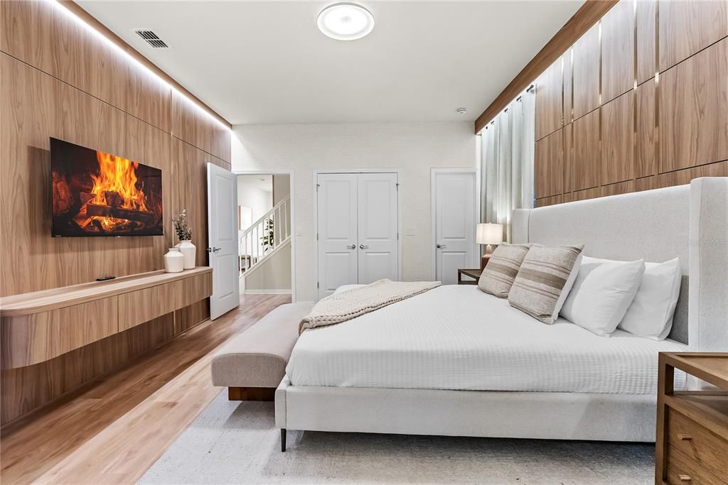 For Sale: $1,500,000 (10 beds, 8 baths, 4376 Square Feet)