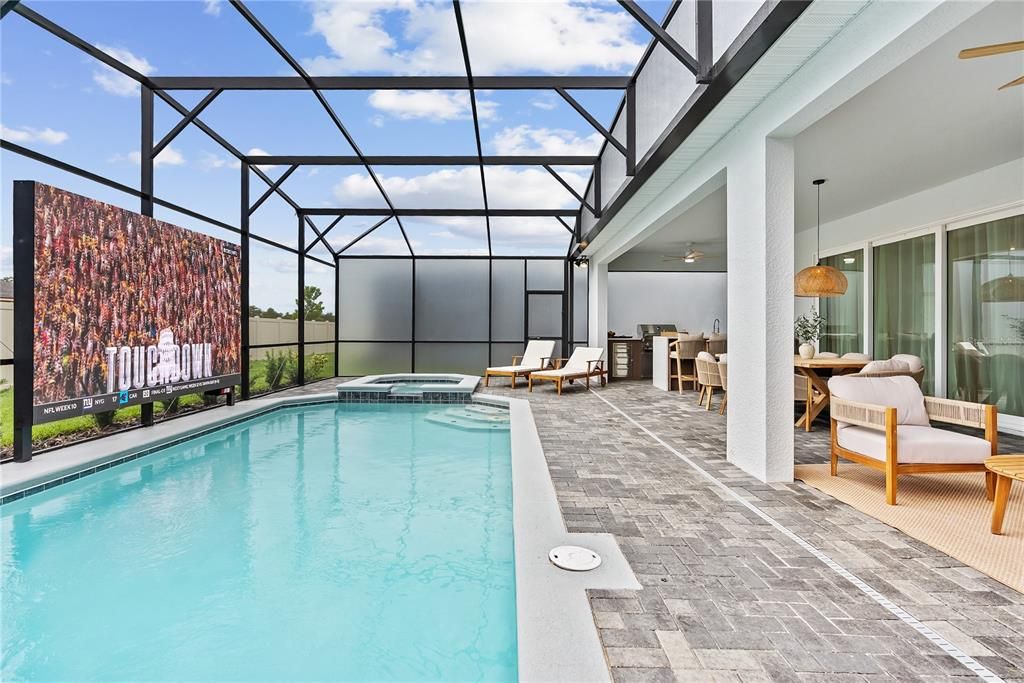 For Sale: $1,500,000 (10 beds, 8 baths, 4376 Square Feet)