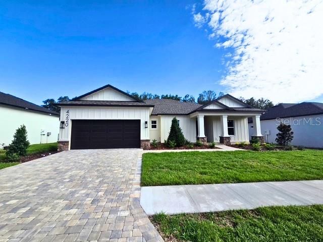 Vendido Recientemente: $685,000 (4 camas, 3 baños, 2284 Pies cuadrados)