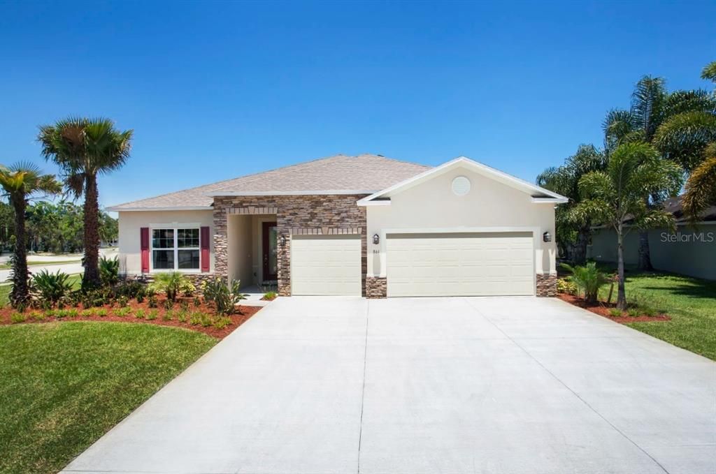 For Sale: $379,900 (3 beds, 2 baths, 2066 Square Feet)