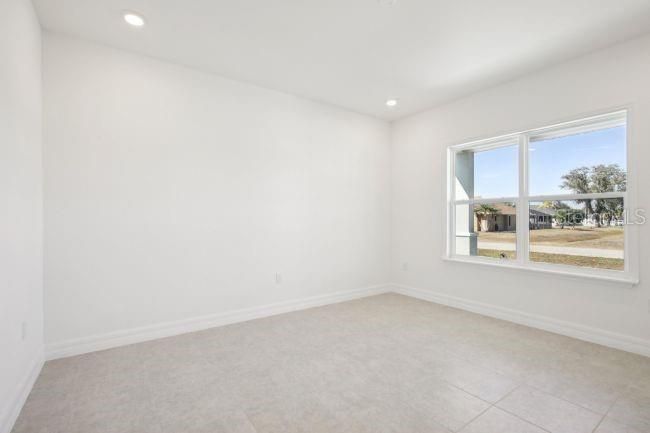 For Sale: $379,900 (3 beds, 2 baths, 2066 Square Feet)
