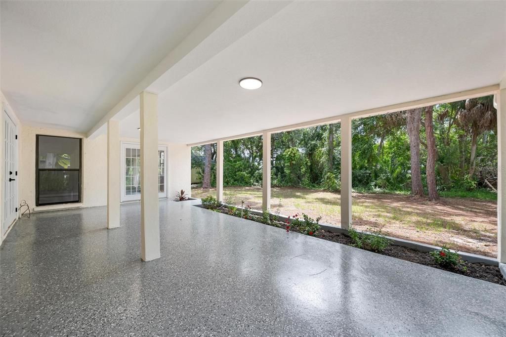 For Sale: $479,900 (3 beds, 2 baths, 1716 Square Feet)