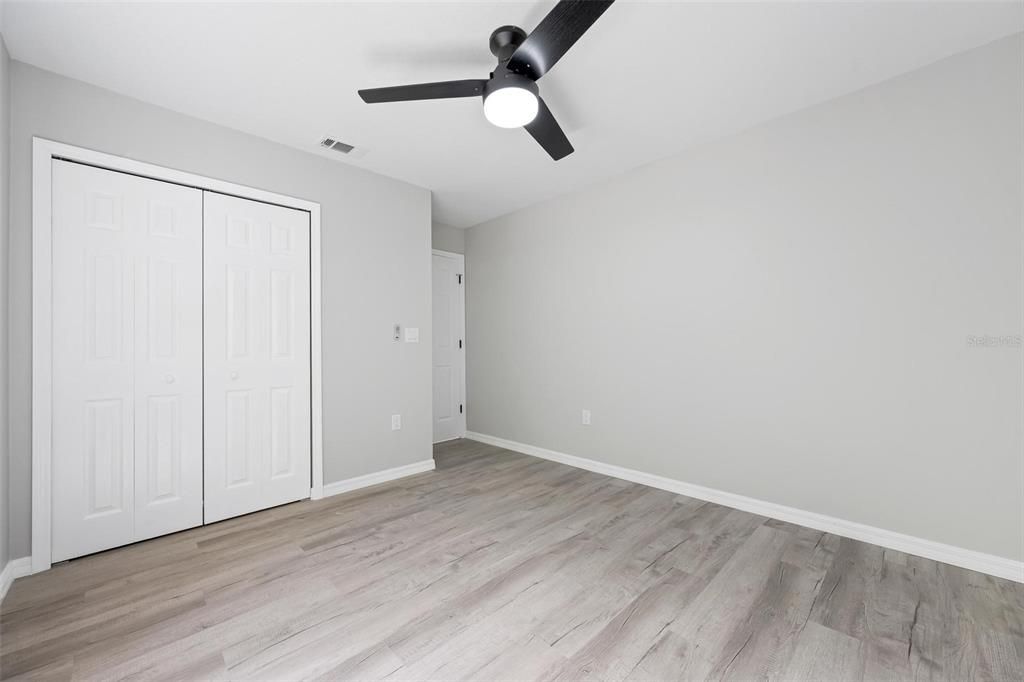 For Sale: $479,900 (3 beds, 2 baths, 1716 Square Feet)