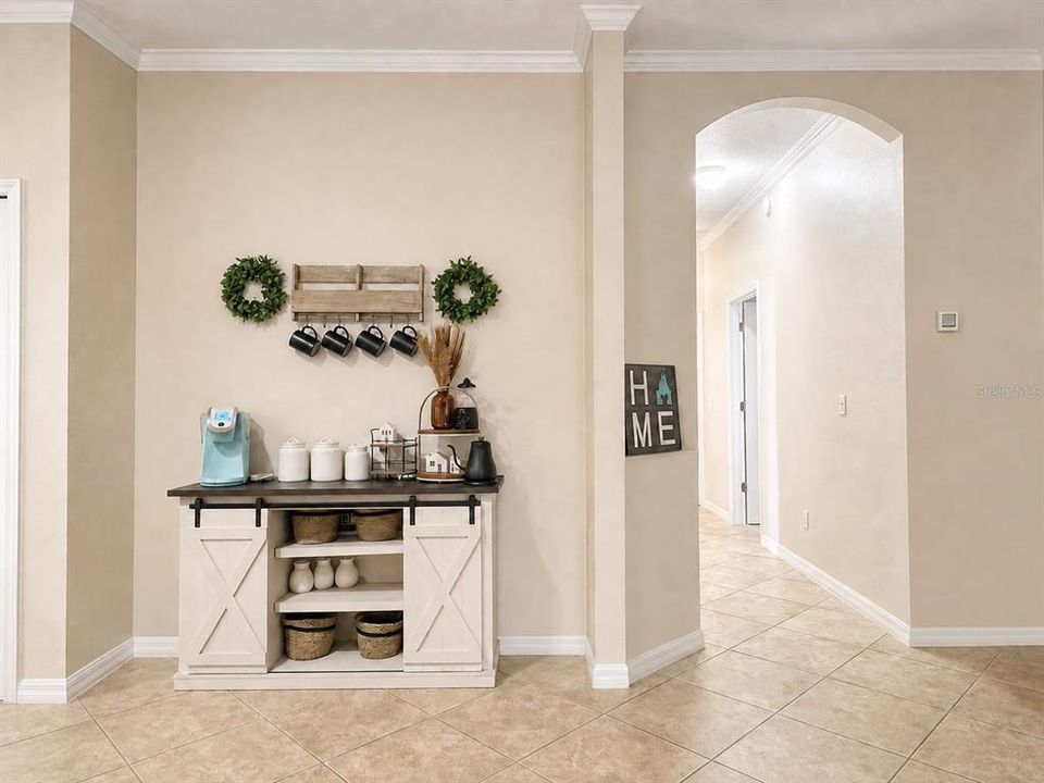 For Sale: $499,500 (3 beds, 2 baths, 1841 Square Feet)