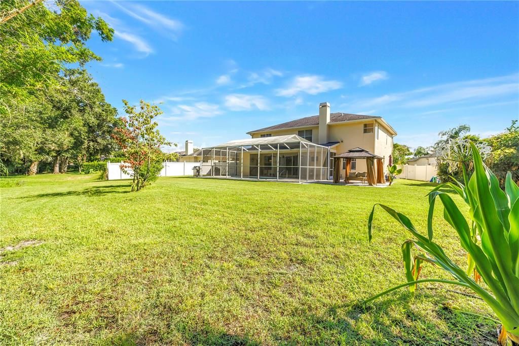 For Sale: $750,000 (5 beds, 4 baths, 3616 Square Feet)