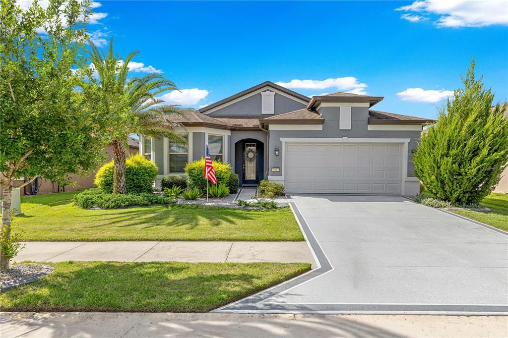 For Sale: $444,800 (2 beds, 2 baths, 1904 Square Feet)