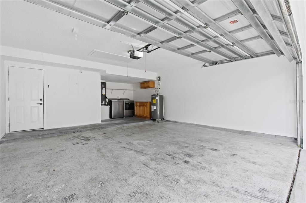 На продажу: $365,900 (3 спален, 2 ванн, 1572 Квадратных фут)