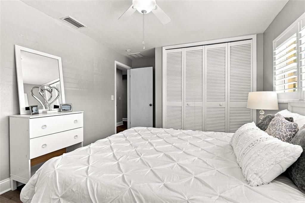En Venta: $625,000 (3 camas, 2 baños, 1608 Pies cuadrados)