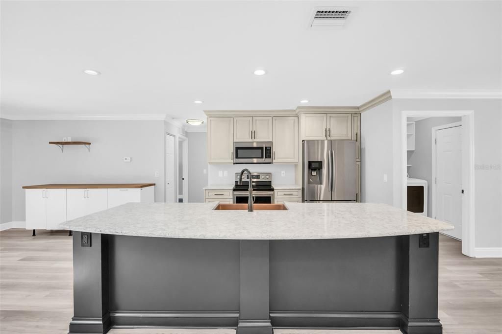 En Venta: $525,000 (3 camas, 2 baños, 1781 Pies cuadrados)