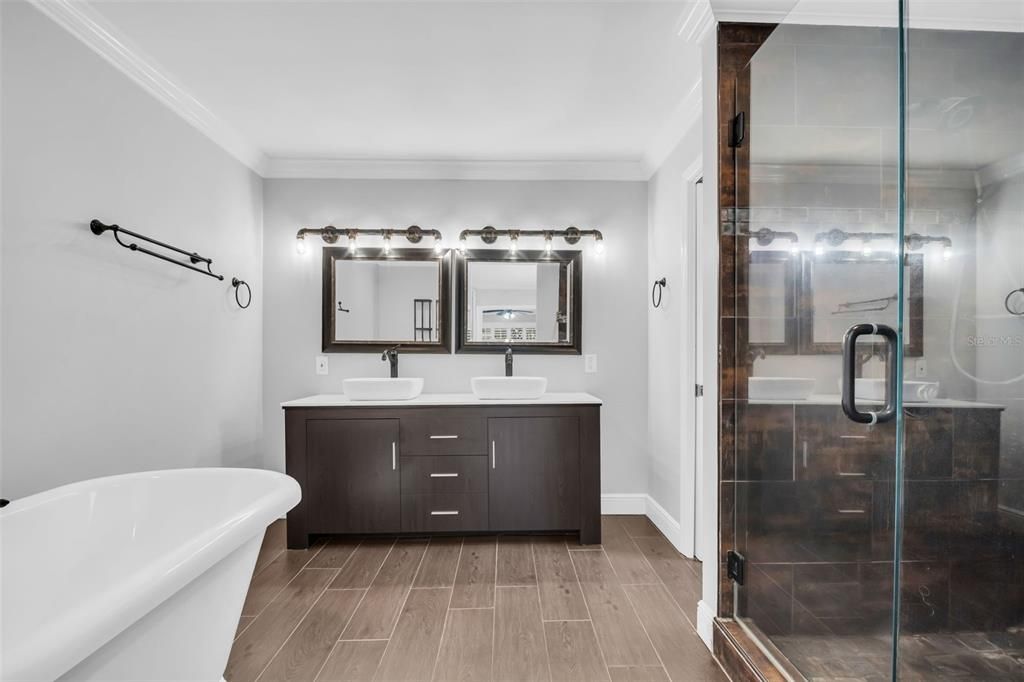 En Venta: $525,000 (3 camas, 2 baños, 1781 Pies cuadrados)