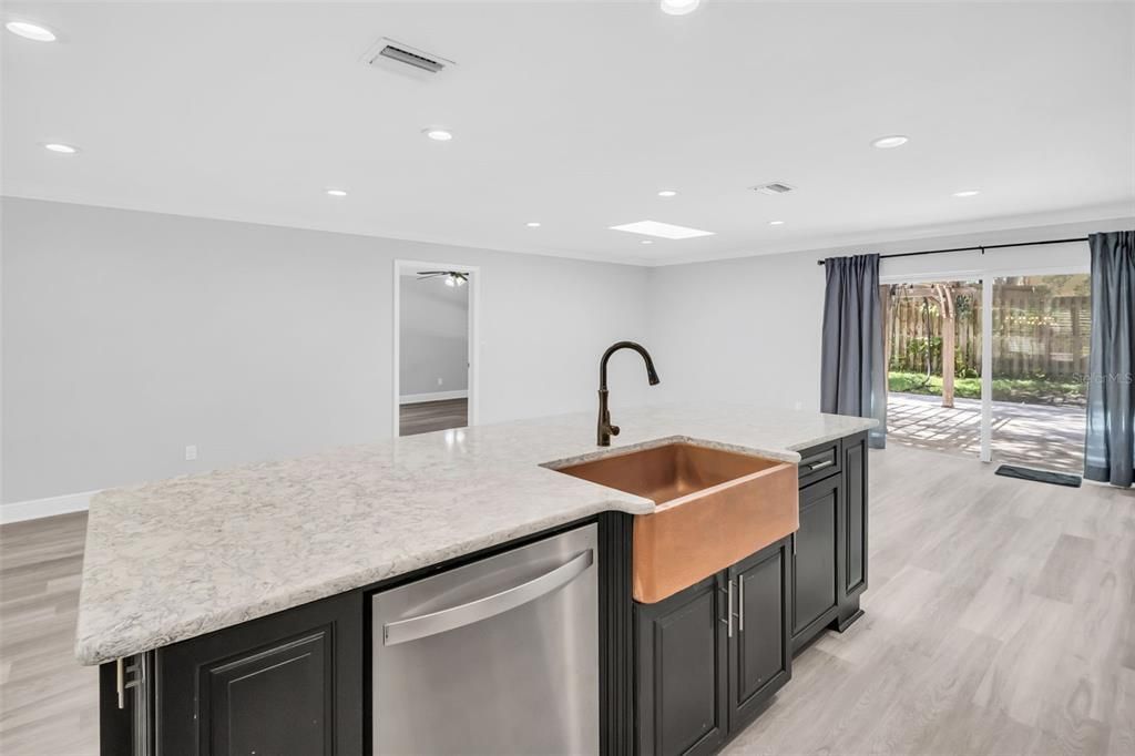 En Venta: $525,000 (3 camas, 2 baños, 1781 Pies cuadrados)