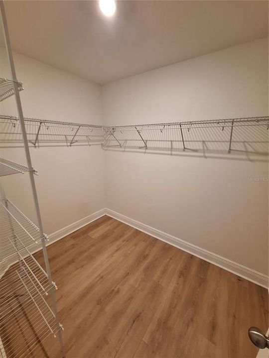 En Renta: $4,500 (4 camas, 3 baños, 2272 Pies cuadrados)
