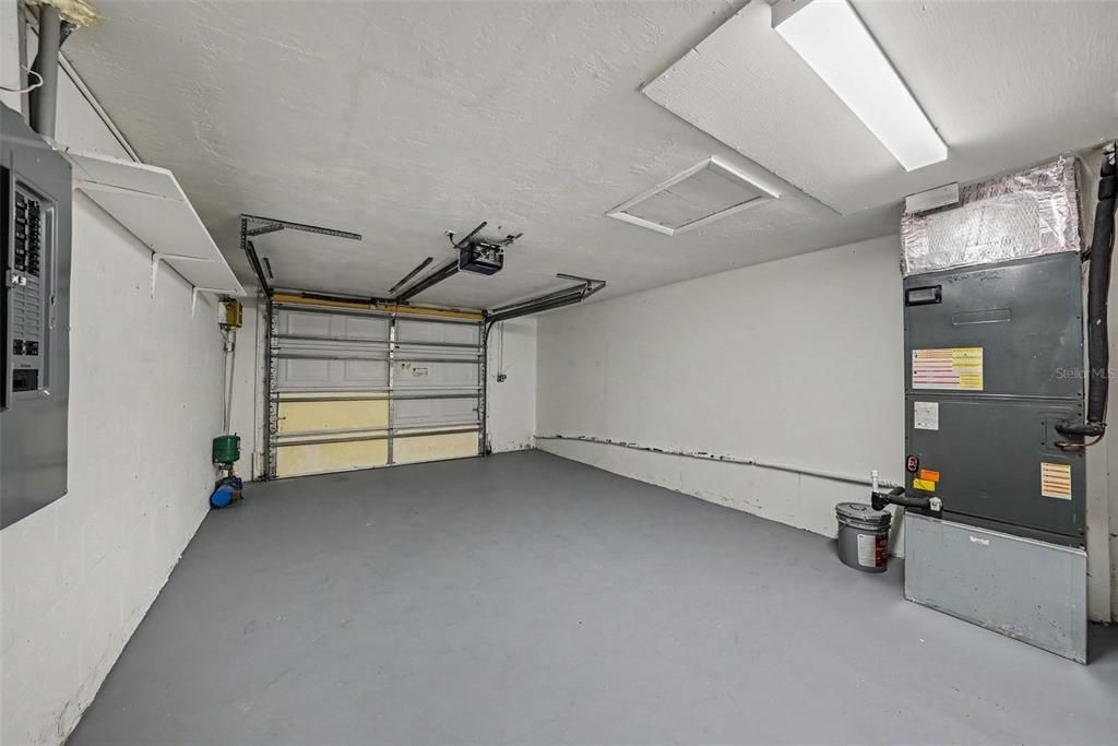 For Sale: $284,900 (3 beds, 2 baths, 1354 Square Feet)
