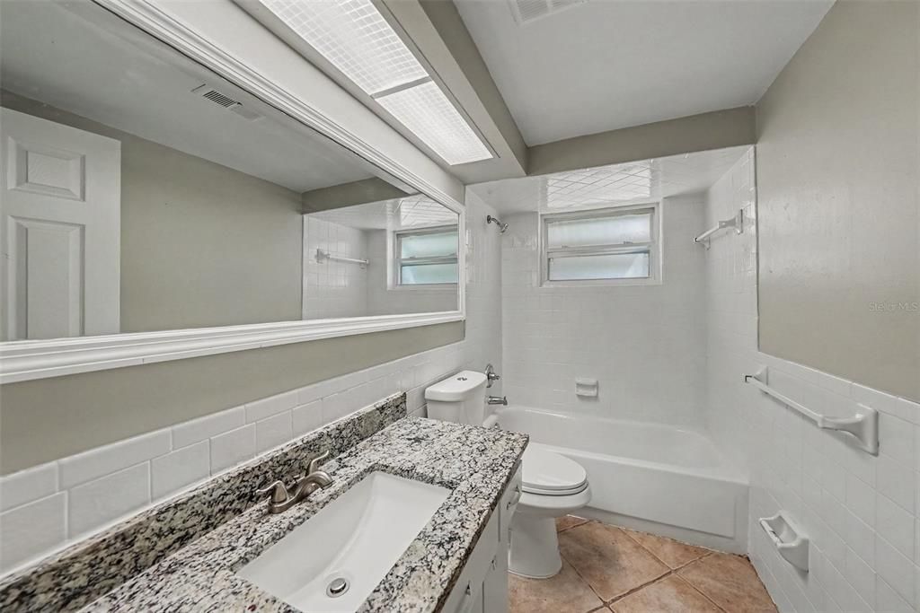 For Sale: $284,900 (3 beds, 2 baths, 1354 Square Feet)