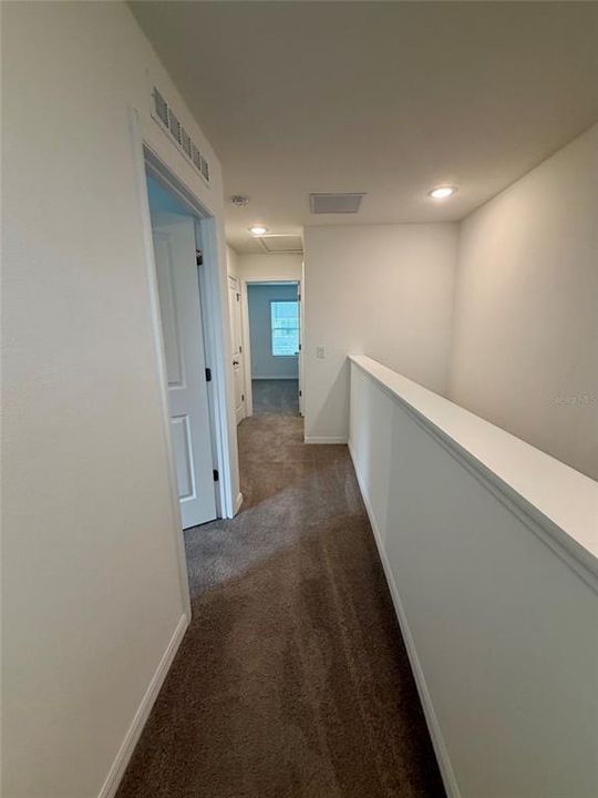 For Rent: $1,995 (2 beds, 2 baths, 1296 Square Feet)