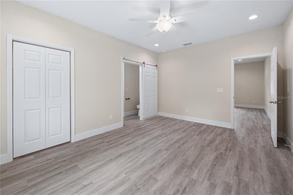For Sale: $274,900 (3 beds, 2 baths, 1540 Square Feet)