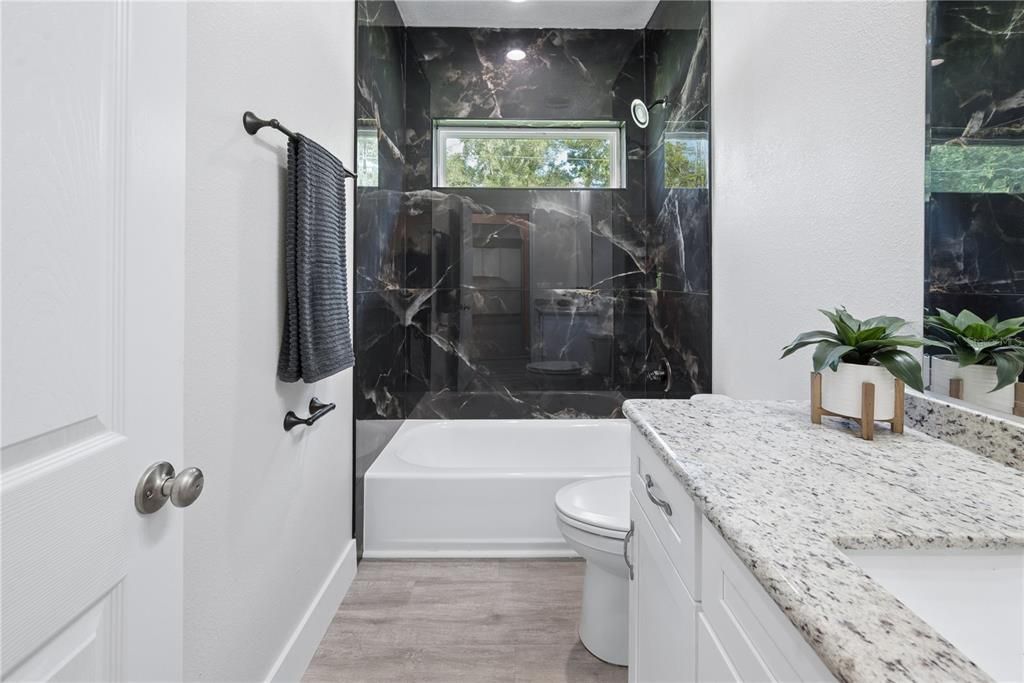 For Sale: $274,900 (3 beds, 2 baths, 1540 Square Feet)