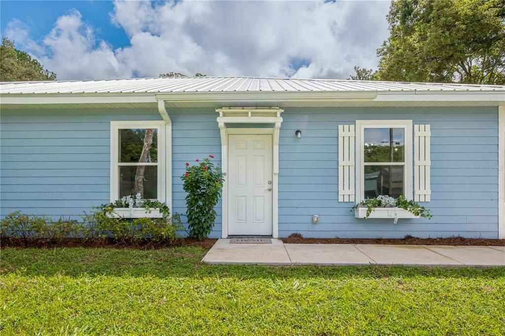 For Sale: $274,900 (3 beds, 2 baths, 1540 Square Feet)