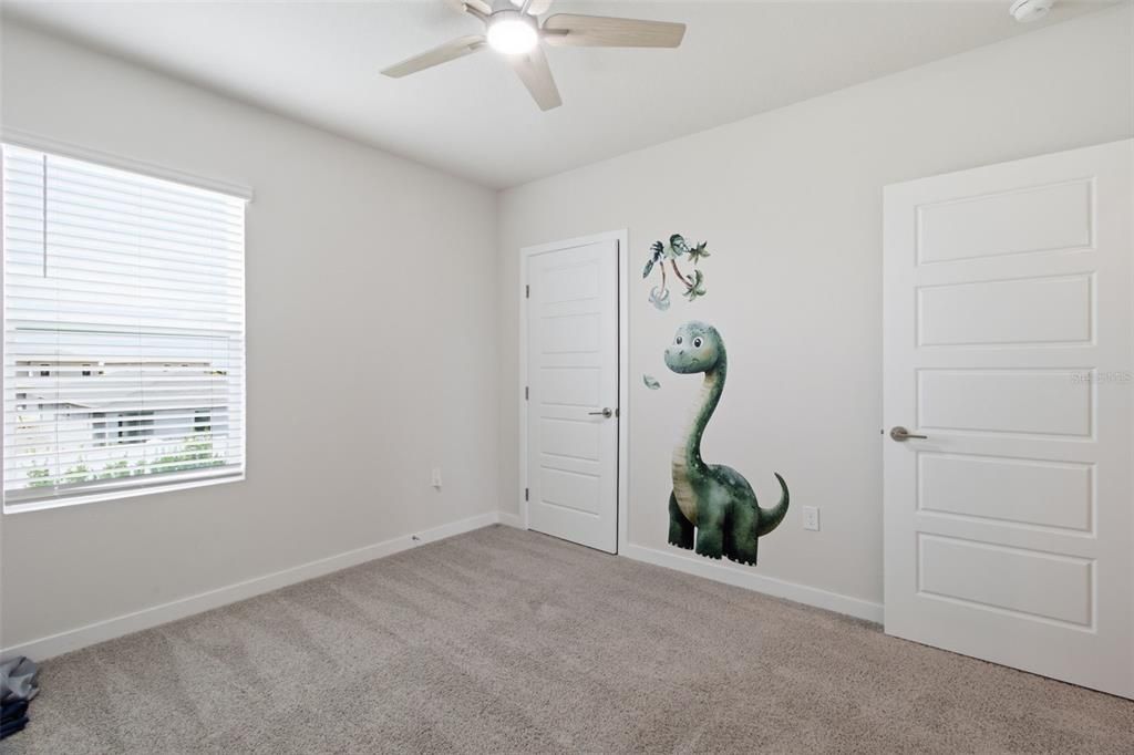 For Rent: $4,200 (5 beds, 3 baths, 2605 Square Feet)