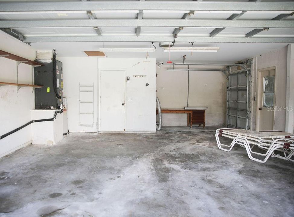 En Venta: $400,000 (3 camas, 2 baños, 1902 Pies cuadrados)