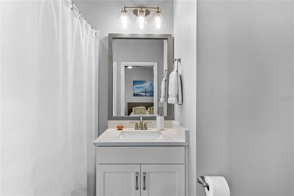 For Sale: $775,000 (3 beds, 3 baths, 1941 Square Feet)