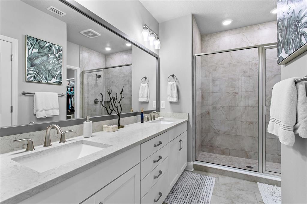 For Sale: $775,000 (3 beds, 3 baths, 1941 Square Feet)