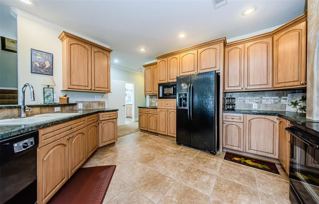 В аренду: $3,250 (3 спален, 2 ванн, 2295 Квадратных фут)