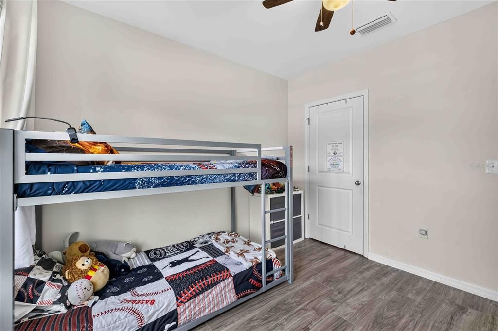 En Venta: $364,900 (3 camas, 2 baños, 1690 Pies cuadrados)