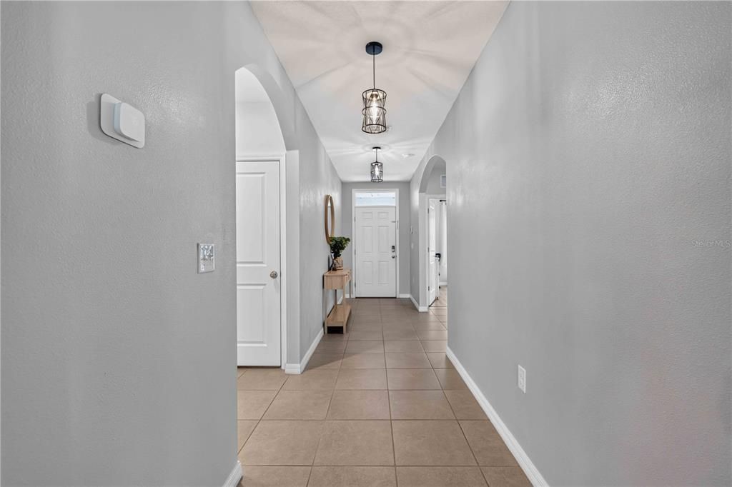 En Venta: $364,900 (3 camas, 2 baños, 1690 Pies cuadrados)
