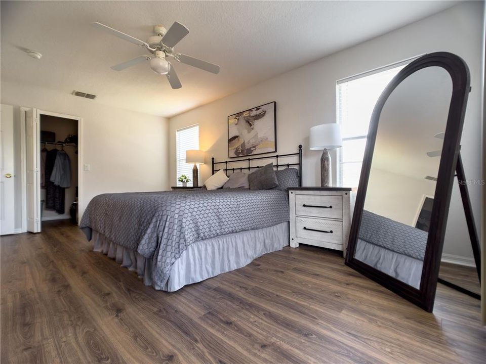 For Sale: $295,000 (4 beds, 3 baths, 1856 Square Feet)