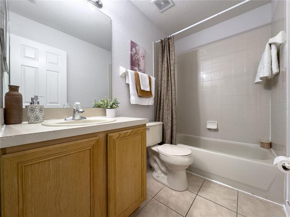 For Sale: $295,000 (4 beds, 3 baths, 1856 Square Feet)