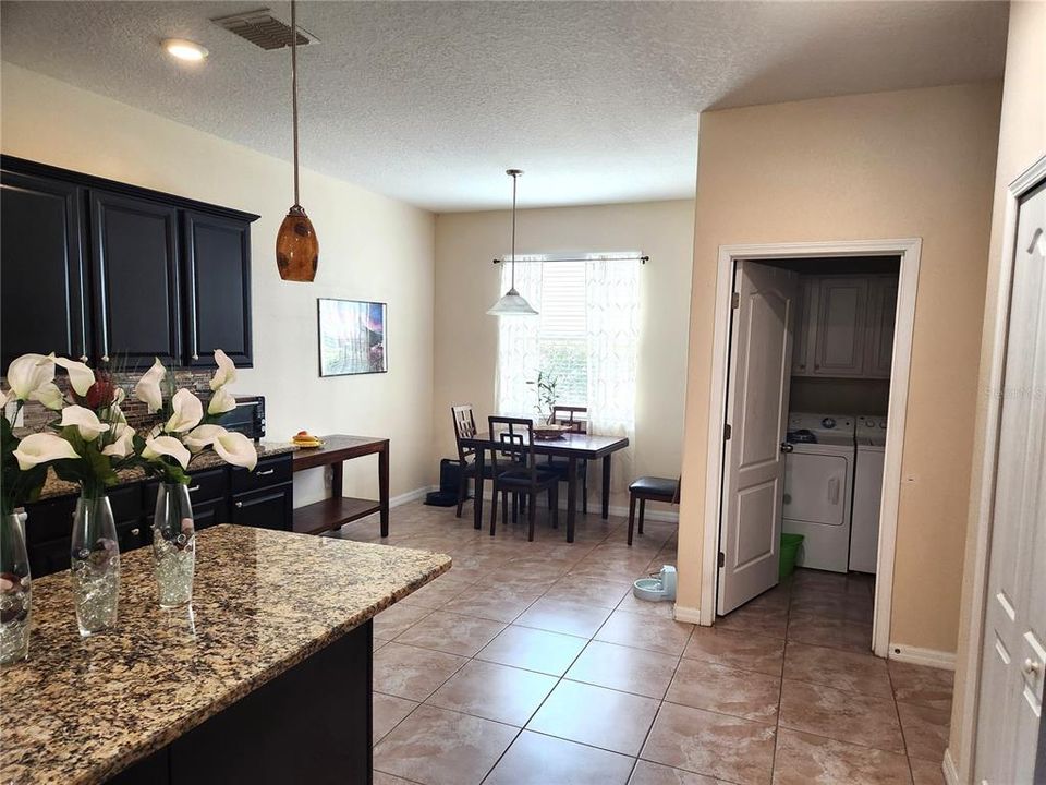 For Sale: $389,900 (4 beds, 3 baths, 2293 Square Feet)