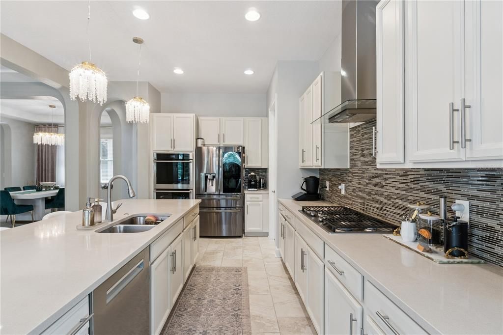 For Sale: $1,249,990 (5 beds, 5 baths, 3615 Square Feet)