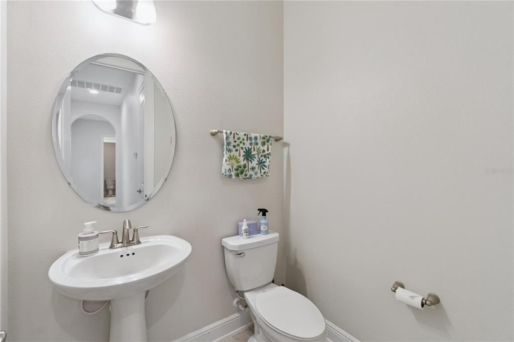 For Sale: $1,249,990 (5 beds, 5 baths, 3615 Square Feet)
