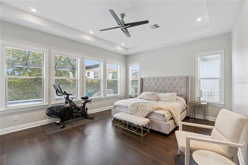 For Sale: $1,249,990 (5 beds, 5 baths, 3615 Square Feet)