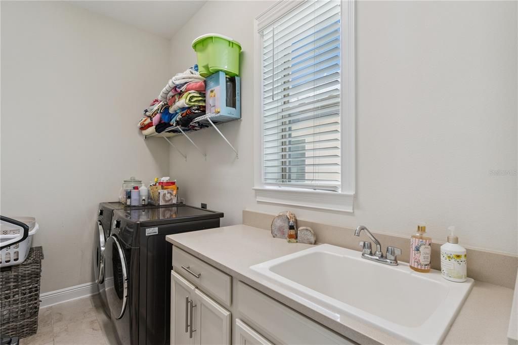 For Sale: $1,249,990 (5 beds, 5 baths, 3615 Square Feet)