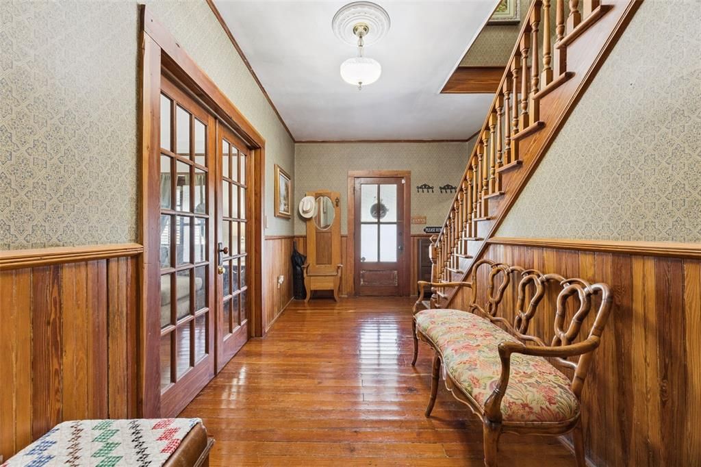 For Sale: $579,900 (4 beds, 3 baths, 2196 Square Feet)