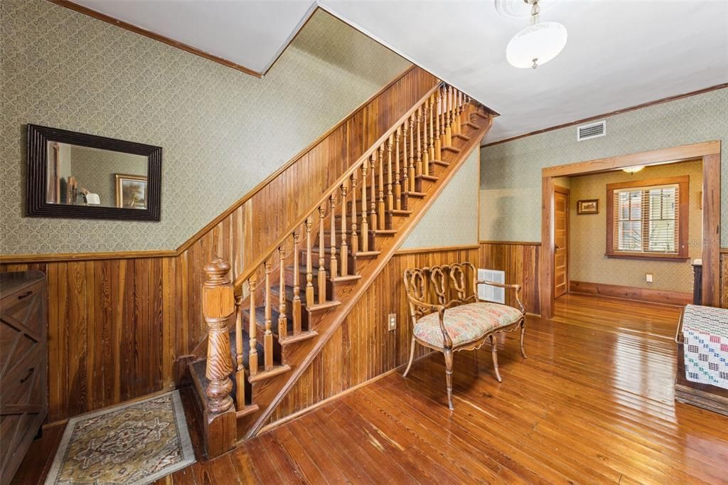 For Sale: $579,900 (4 beds, 3 baths, 2196 Square Feet)
