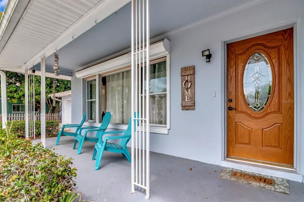 En Venta: $439,000 (4 camas, 2 baños, 1732 Pies cuadrados)