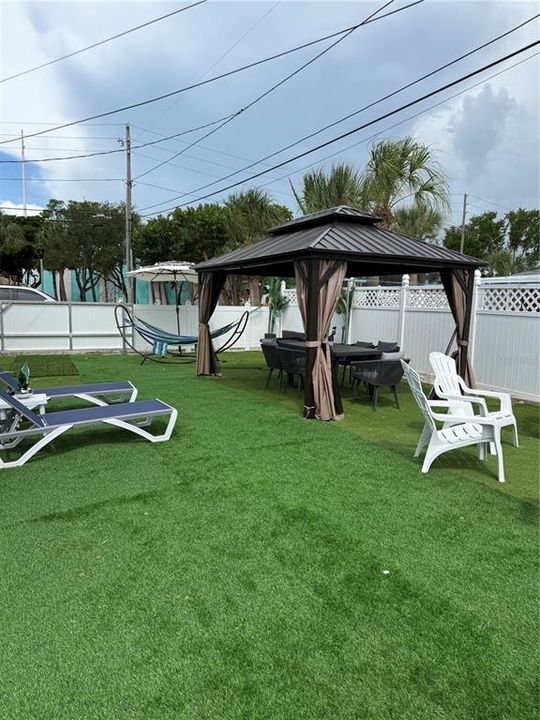 В аренду: $4,500 (2 спален, 1 ванн, 1126 Квадратных фут)