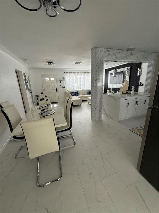 В аренду: $4,500 (2 спален, 1 ванн, 1126 Квадратных фут)