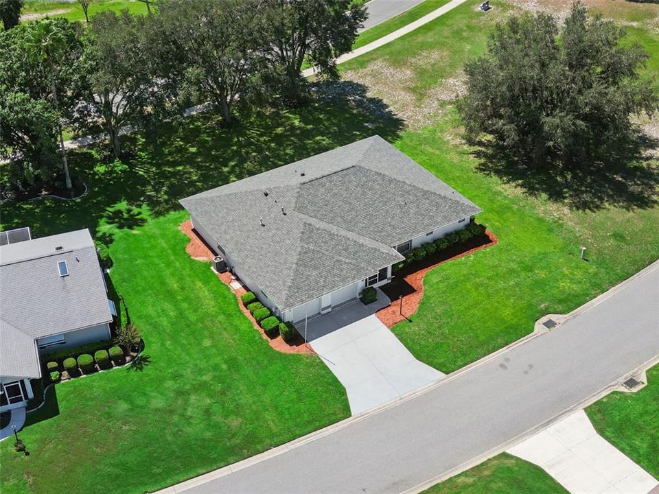 For Sale: $359,900 (3 beds, 2 baths, 1919 Square Feet)