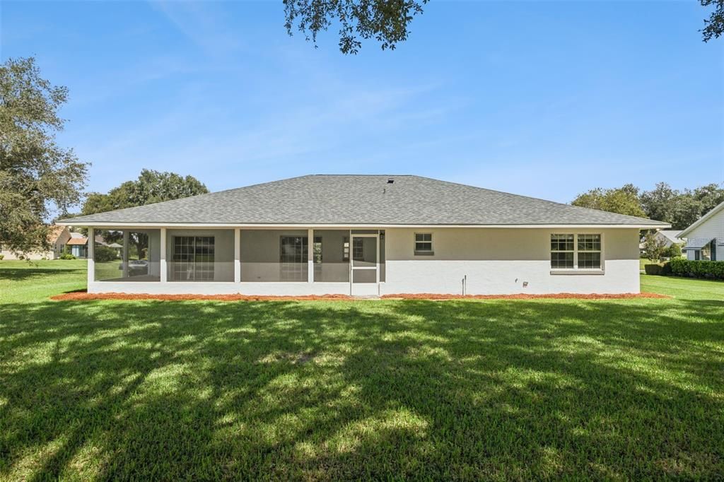 For Sale: $359,900 (3 beds, 2 baths, 1919 Square Feet)
